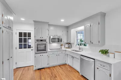 9 Melbourne Lane, Greenville, SC 29615 - Photo 13