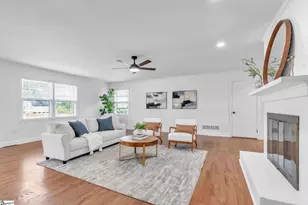 9 Melbourne Ln, Greenville, SC 29615 - Photo 9