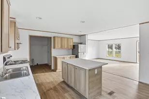 1216 Fairview Church Rd, Spartanburg, SC 29303 - Photo 9