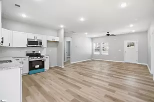 600 Rogers St, Anderson, SC 29625 - Photo 9