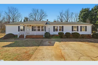 617 Kestrel Bluff, Boiling Springs, SC 29316 - Photo 1