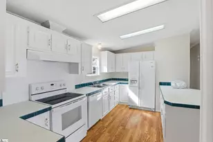 617 Kestrel Bluff, Boiling Springs, SC 29316 - Photo 13