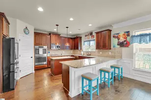 218 Lovelace Ct, Simpsonville, SC 29681 - Photo 3