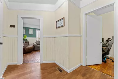 573 Perrin Avenue, Woodruff, SC 29388 - Photo 7