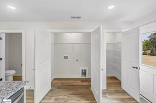 119-121 Cannon St, Woodruff, SC 29388 - Photo 11