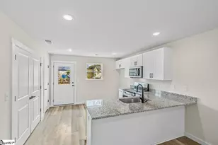 119-121 Cannon St, Woodruff, SC 29388 - Photo 13