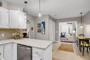 9 Parkins Pl, Greenville, SC 29607 - Photo 15