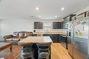 689 Hardwood Dr, Boiling Springs, SC 29316 - Photo 11