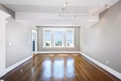 400 E Washington Street, Greenville, SC 29601 - Photo 11