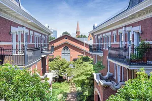 400 E Washington St, Greenville, SC 29601 - Photo 23