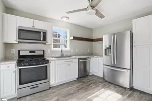 198 Spring St, Duncan, SC 29334 - Photo 15