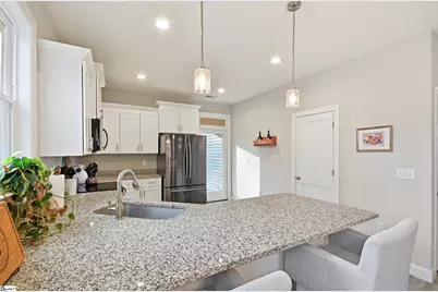 46 Cantrell Drive, Taylors, SC 29687 - Photo 11