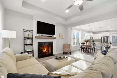 46 Cantrell Drive, Taylors, SC 29687 - Photo 5