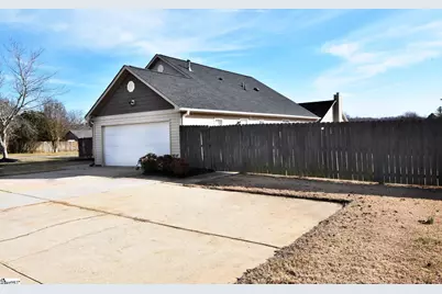 100 Golden Leaf Lane, Simpsonville, SC 29681 - Photo 21