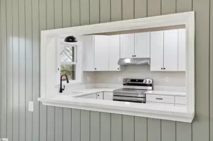 1022 Hickory Ln, Anderson, SC 29624 - Photo 5