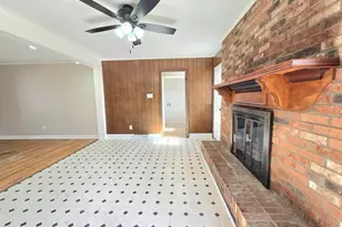 102 Ikes Rd, Taylors, SC 29687 - Photo 7