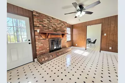 102 Ikes Road, Taylors, SC 29687 - Photo 5