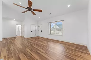 702 Cheyanne Ct, Greer, SC 29651 - Photo 5
