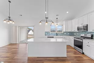 702 Cheyanne Ct, Greer, SC 29651 - Photo 9