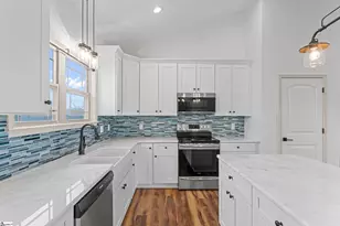 702 Cheyanne Ct, Greer, SC 29651 - Photo 11