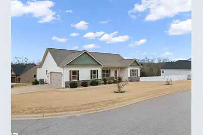 702 Cheyanne Court, Greer, SC 29651 - Photo 3