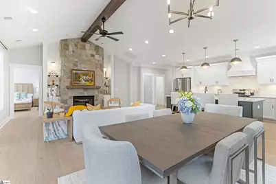 230 E Darby Road, Taylors, SC 29687 - Photo 13