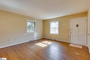 815 Edwards Rd, Greenville, SC 29615 - Photo 7