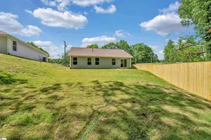 210 Ivydale Dr, Greenville, SC 29609 - Photo 23