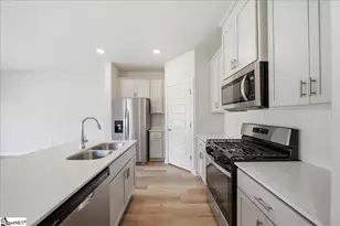 125 Kerwin Ct, Greer, SC 29651 - Photo 5