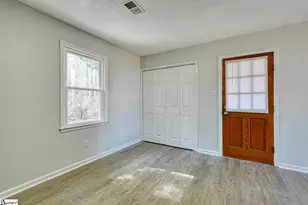 713 Idlewood Cir, Spartanburg, SC 29307 - Photo 5