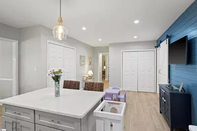 409 Longview Terrace, Greenville, SC 29605 - Photo 13