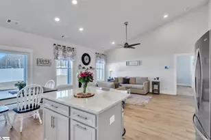 207 Benjamin Dr, Easley, SC 29642 - Photo 11