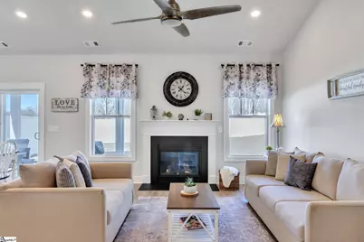 207 Benjamin Drive, Easley, SC 29642 - Photo 3