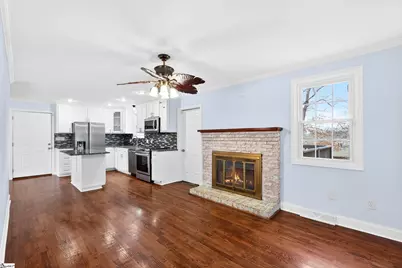 36 Sherman Lane, Greenville, SC 29605 - Photo 9