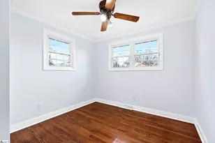 36 Sherman Ln, Greenville, SC 29605 - Photo 23