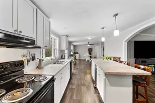 7709 Neely Ferry Rd, Laurens, SC 29360 - Photo 13