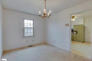 2 Tazewell Dr, Greenville, SC 29617 - Photo 11