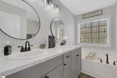 612 S Hampton Meadows Drive, Lyman, SC 29365 - Photo 9