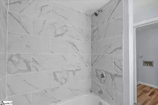 105 2nd St, Fountain Inn, SC 29644 - Photo 19