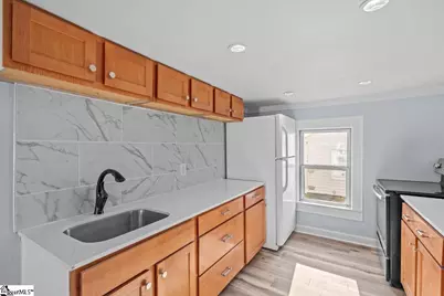 105 2nd Street, Fountain Inn, SC 29644 - Photo 11