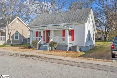 105 2nd Street, Fountain Inn, SC 29644 - Photo 3