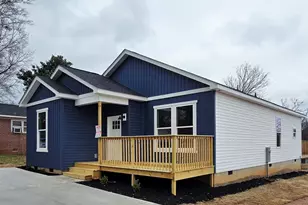 403 Tribble St, Seneca, SC 29678 - Photo 3