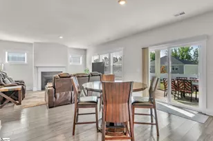 328 Roderick Ln, Greenville, SC 29605 - Photo 11