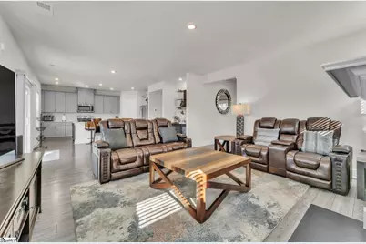 328 Roderick Lane, Greenville, SC 29605 - Photo 3