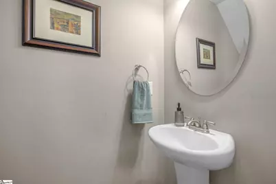 232 Saddlebrook Avenue, Pickens, SC 29671 - Photo 17