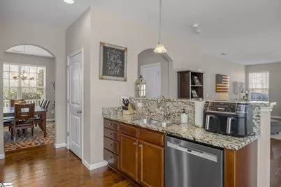 232 Saddlebrook Avenue, Pickens, SC 29671 - Photo 11