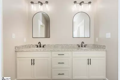 413B W 2nd Avenue, Easley, SC 29640 - Photo 15