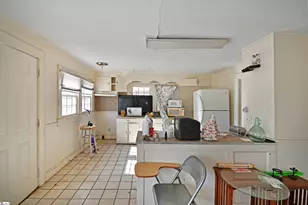 6 Beatrice St, Greenville, SC 29611 - Photo 37