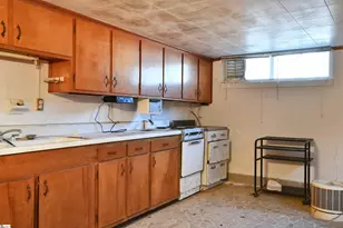 6 Beatrice St, Greenville, SC 29611 - Photo 29