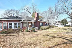 6 Beatrice St, Greenville, SC 29611 - Photo 3
